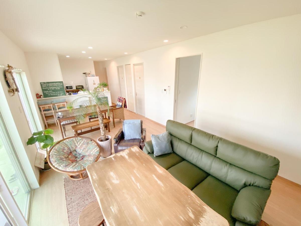 Ishigaki  2019新築 ! Guest House Holoholo Beach Side מראה חיצוני תמונה